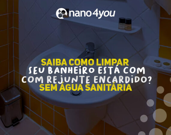 magem de banheiro com azulejos laranja e brancos, promovendo dica para limpar rejunte encardido sem água sanitária com a nano4you.