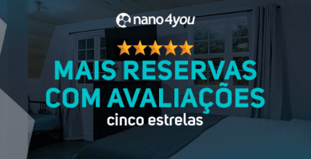 Banner institucional da nano4you com o texto “Garanta mais reservas com avaliações 5 estrelas – transforme a limpeza da sua hospedagem”, sobre fundo de ambiente moderno de hospedagem com estrelas douradas em destaque.